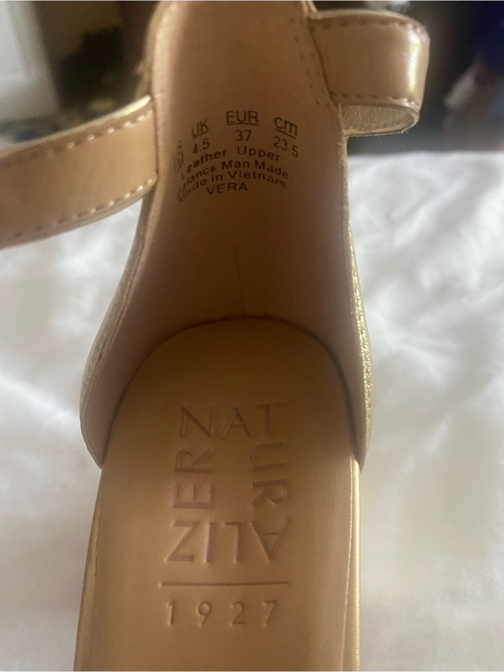 Naturalizer Gold Tan Leather Block Heel Sandals